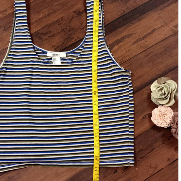 Forever 21 Striped Sleeveless Crop Top Large‎ - Picture 6 of 6